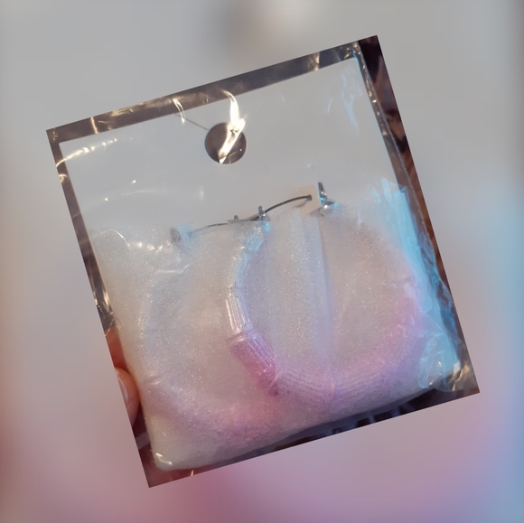 😀NWT FOREVER 21 BAMBOO HOOP EARRINGS - Picture 3 of 6